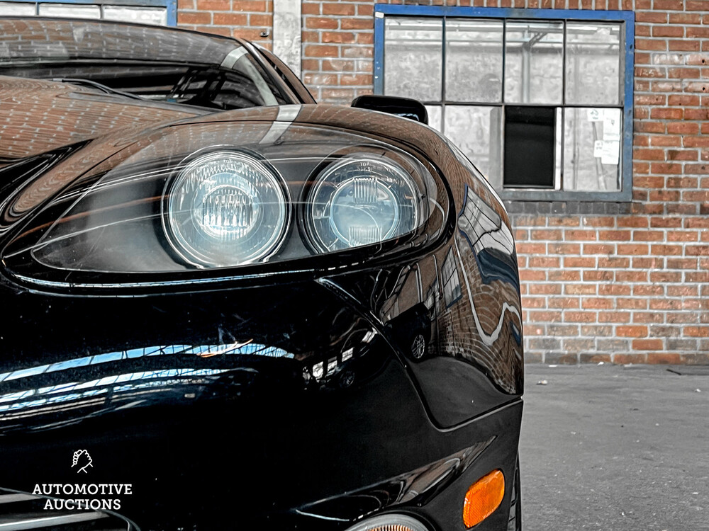 Aston Martin Vanquish 5.3 V12 460PS 2004 -Youngtimer-