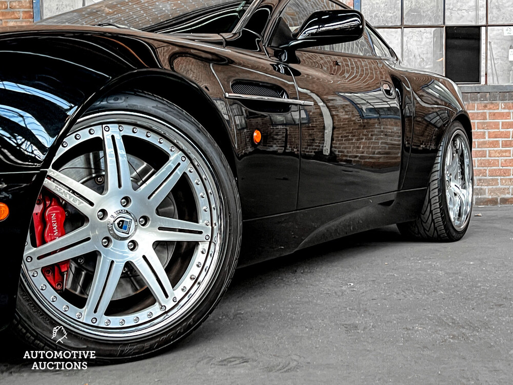 Aston Martin Vanquish 5.3 V12 460PS 2004 -Youngtimer-