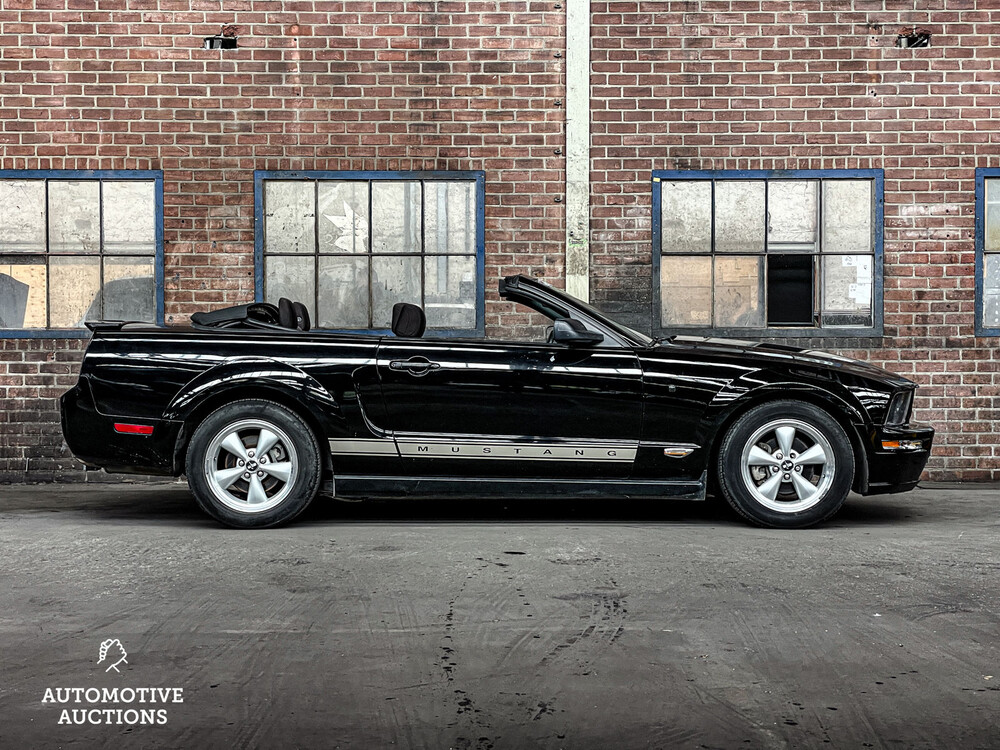 Ford Mustang 4.0 V6 Cabriolet 209PS 2007 -Youngtimer-