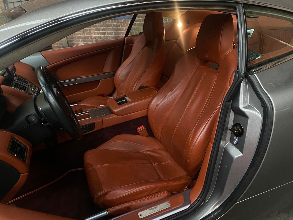 Aston Martin DB9 5.9 V12 470PS 2008 -Youngtimer-