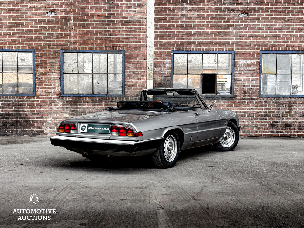 Alfa Romeo Spider 2.0 Veloce 128PS 1984, JD-XP-73