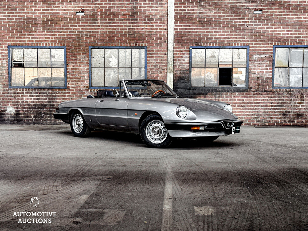 Alfa Romeo Spider 2.0 Veloce 128PS 1984, JD-XP-73