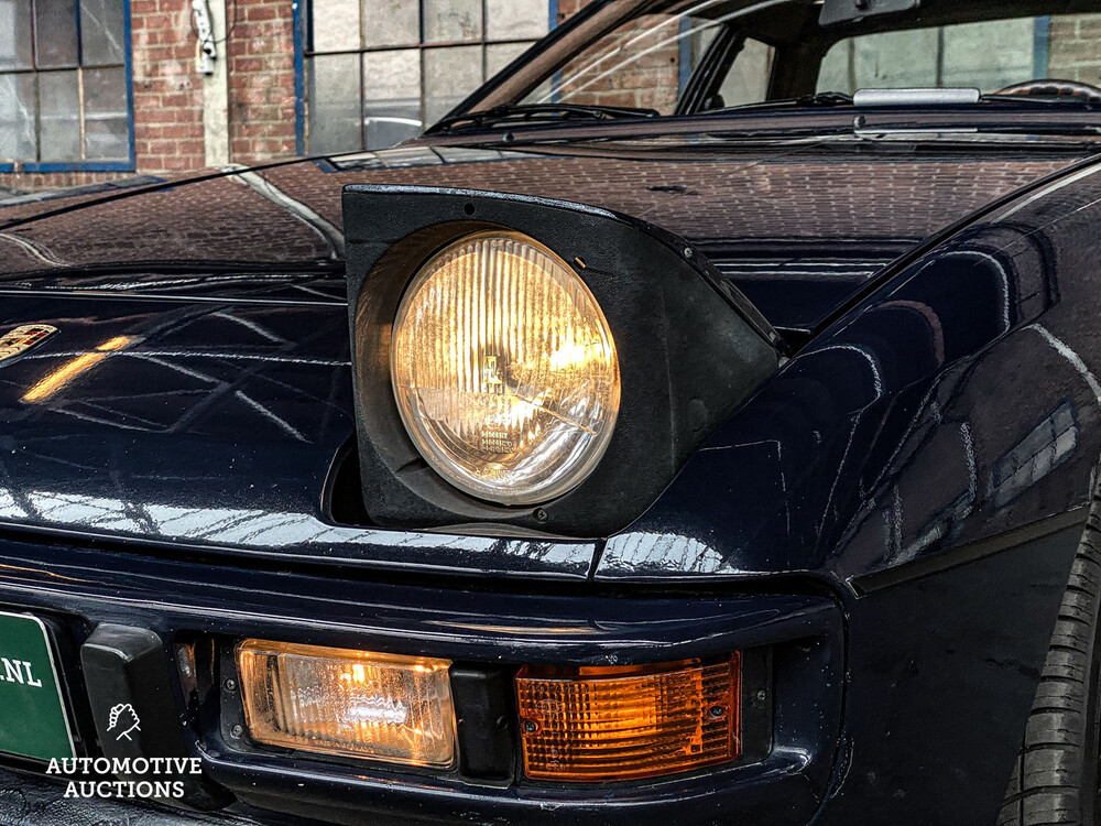 Porsche 924 Coupe 1984