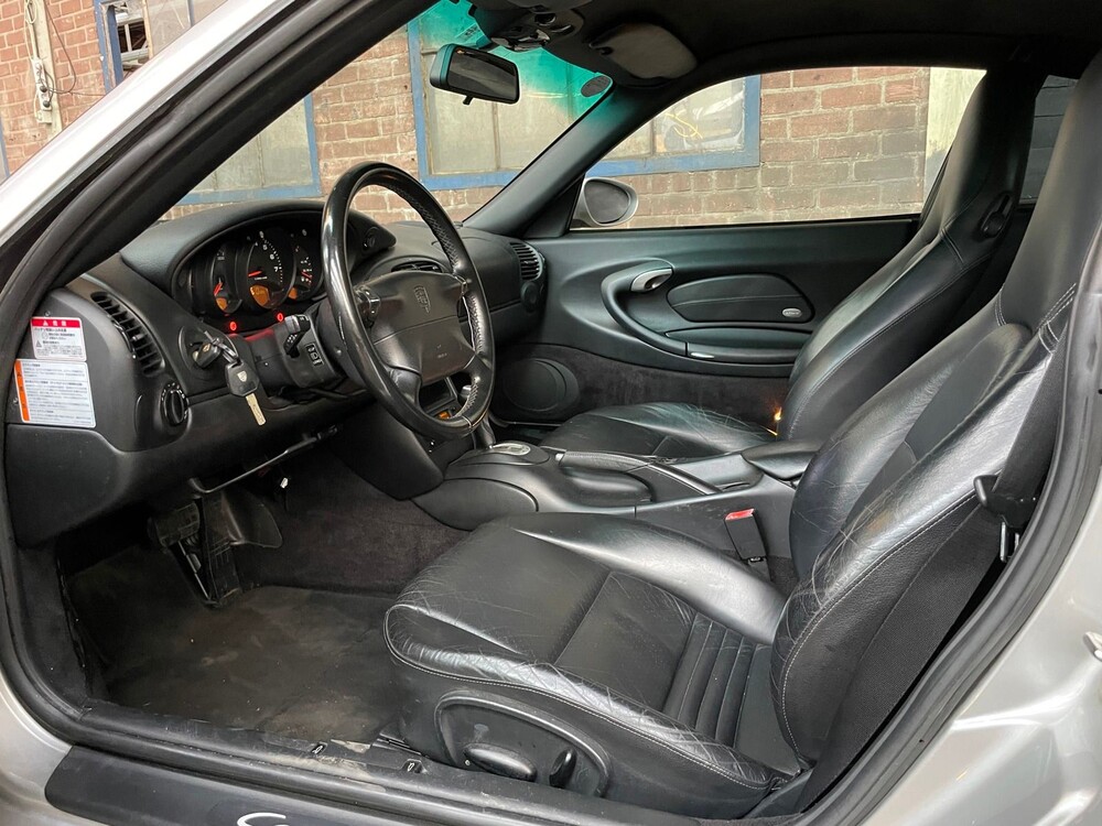 Porsche 911 996 Carrera 2 300PS 2001 -Youngtimer-