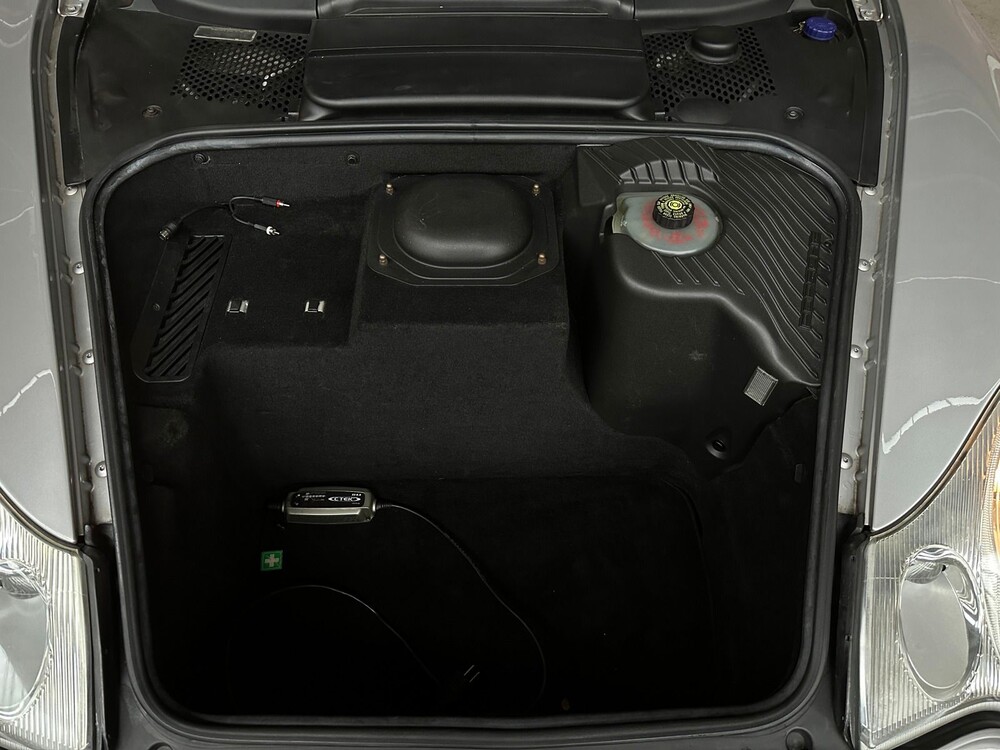 Porsche 911 996.2 Coupé Carrera 4S 3.6 -Single- 320hp 2002, 49-NTB-9