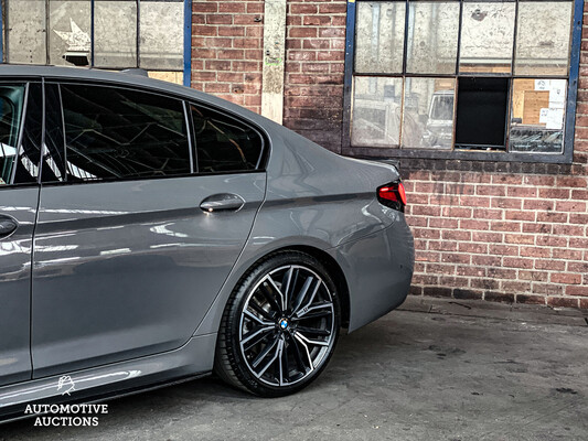 BMW 520i M-Performance M-Sport High Executive Edition -Facelift- 184hp 2020 -Orig. NL-5 Series, J-372-ZJ