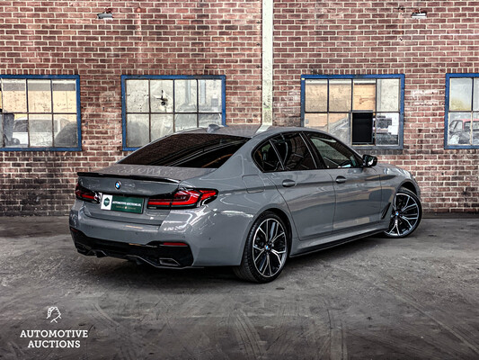 BMW 520i M-Performance M-Sport High Executive Edition -Facelift- 184pk 2020 -Orig. NL- 5-serie, J-372-ZJ