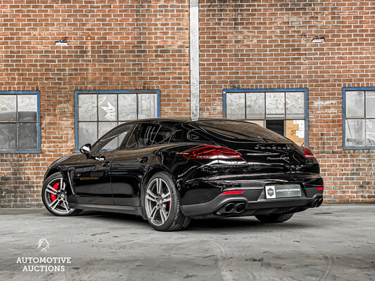 Porsche Panamera GTS 4.8 V8 Sport-Chrono 441PS 2014, G-250-RV