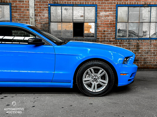 Ford Mustang 3.7 V6 309hp 2014, S-079-ZJ