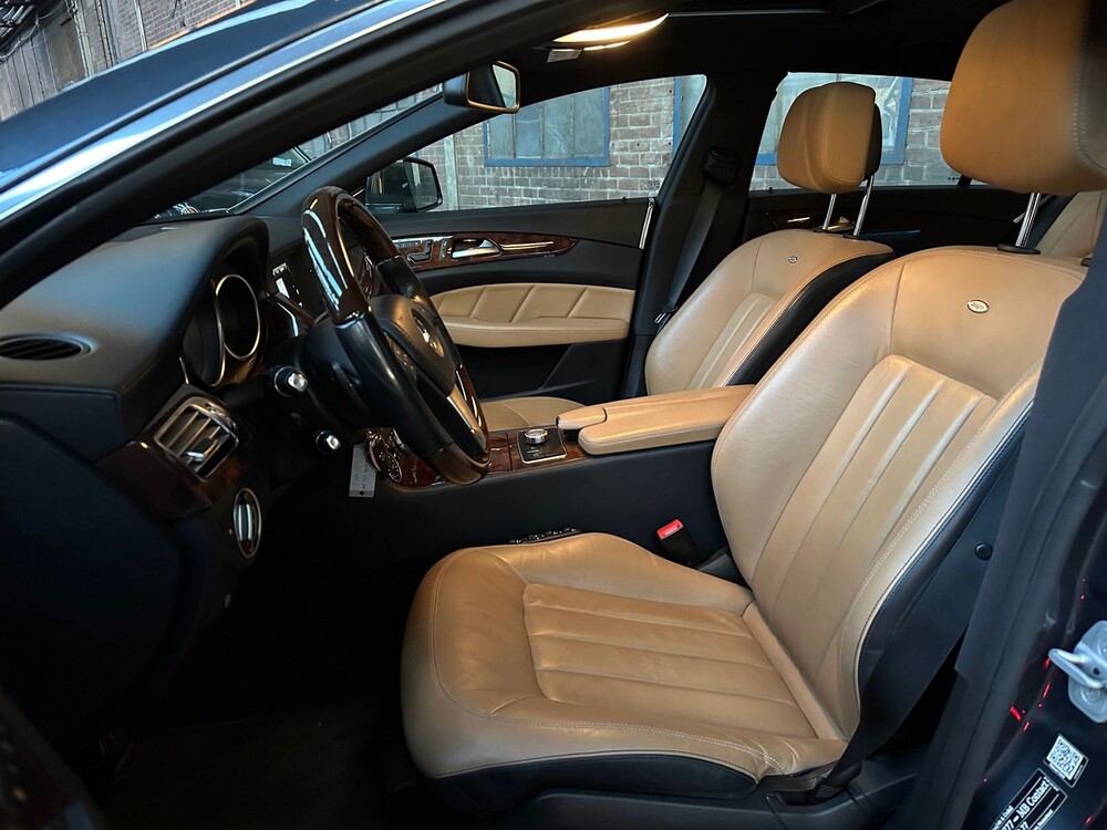 Mercedes-Benz CLS350 3.5 V6 Shooting Brake 306PS 2014, ZL-986-J