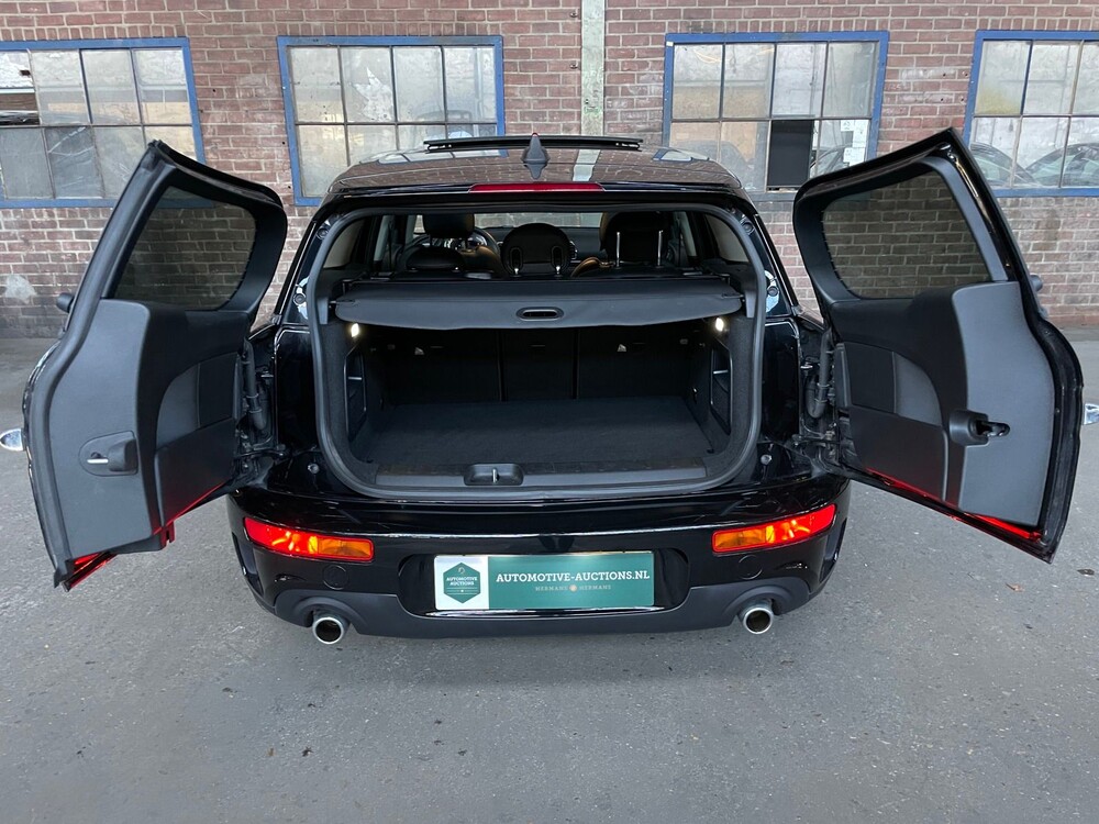 Mini Clubman Cooper S ALL4 -John Cooper Works- 192PS 2021, X-890-FV -Herstellergarantie-