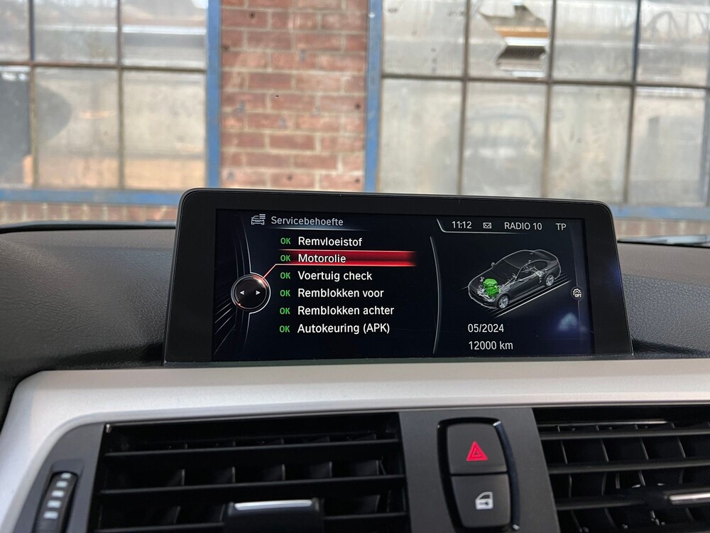 BMW 318d High Executive F30 143PS 2015 3er, XV-307-K