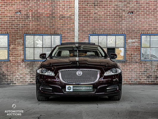 Jaguar XJ LWB 3.0 V6D Supersport 275hp 2012, 64-TPL-9