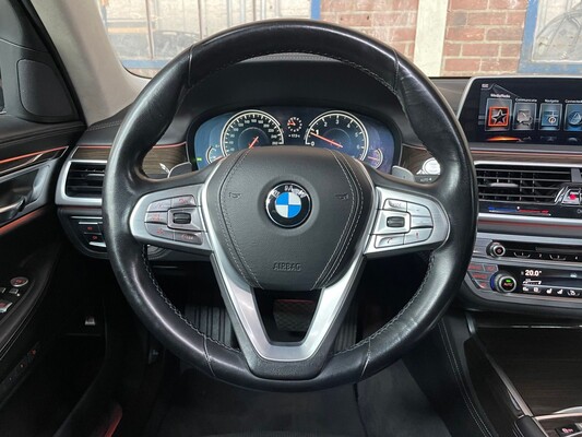 BMW 750Li High Executive 449PS 2016 7er, PL-586-X