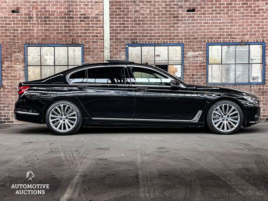 BMW 750Li High Executive 449pk 2016 7-serie, PL-586-X