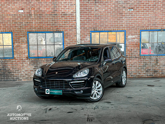 Porsche Cayenne Turbo 4.8 V8 500PS 2013