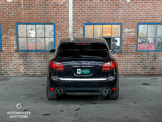 Porsche Cayenne Turbo 4.8 V8 500hp 2013