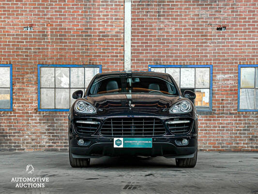 Porsche Cayenne Turbo 4.8 V8 500PS 2013