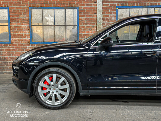 Porsche Cayenne Turbo 4.8 V8 500hp 2013