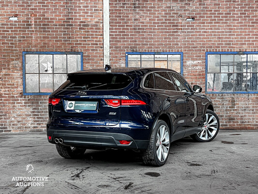 Jaguar F-Pace 20D Portfolio AWD 179hp 2017, PX-730-F