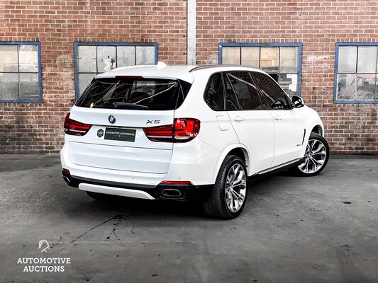 BMW X5 xDrive50i 7-seater 449hp 2014