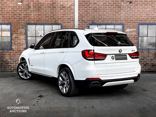 BMW X5 xDrive50i 7-seater 449hp 2014