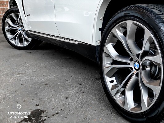 BMW X5 xDrive50i 7-seater 449hp 2014