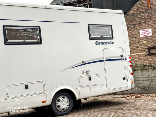 Iveco Concorde Carver 771L Kampeerwagen 177pk 2009