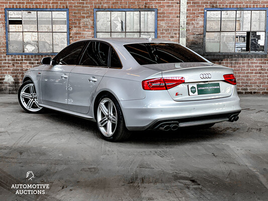 Audi S4 Turbocharged V6 Premium Plus 340pk 2012