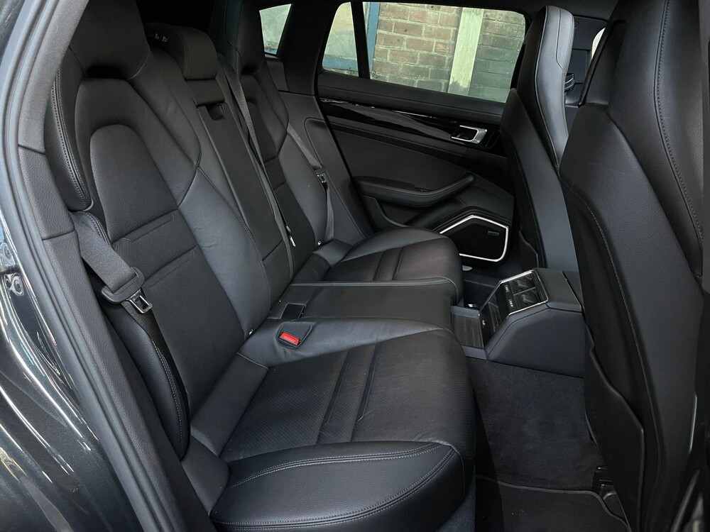 Porsche Panamera Sport Turismo 4 E-Hybrid Sport-Chrono 2.9 V6 -FACELIFT- Platinum Edition 462PS 2021, N-329-PS