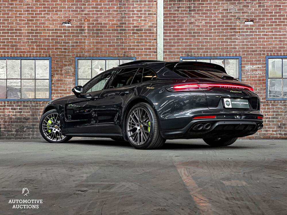 Porsche Panamera Sport Turismo 4 E-Hybrid Sport-Chrono 2.9 V6 -FACELIFT- Platinum Edition 462PS 2021, N-329-PS