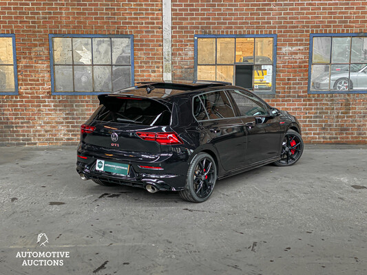 Volkswagen Golf GTI CLUBSPORT 301pk Akrapovic 2021 NIEUW-MODEL, P-862-TB