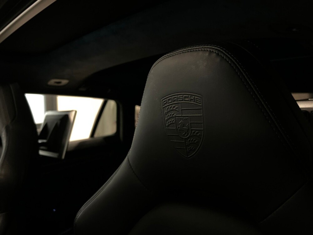 Porsche Panamera Sport Turismo Turbo S E-Hybrid 4.0 V8 680hp 2018 -Orig. NL-, RP-882-P