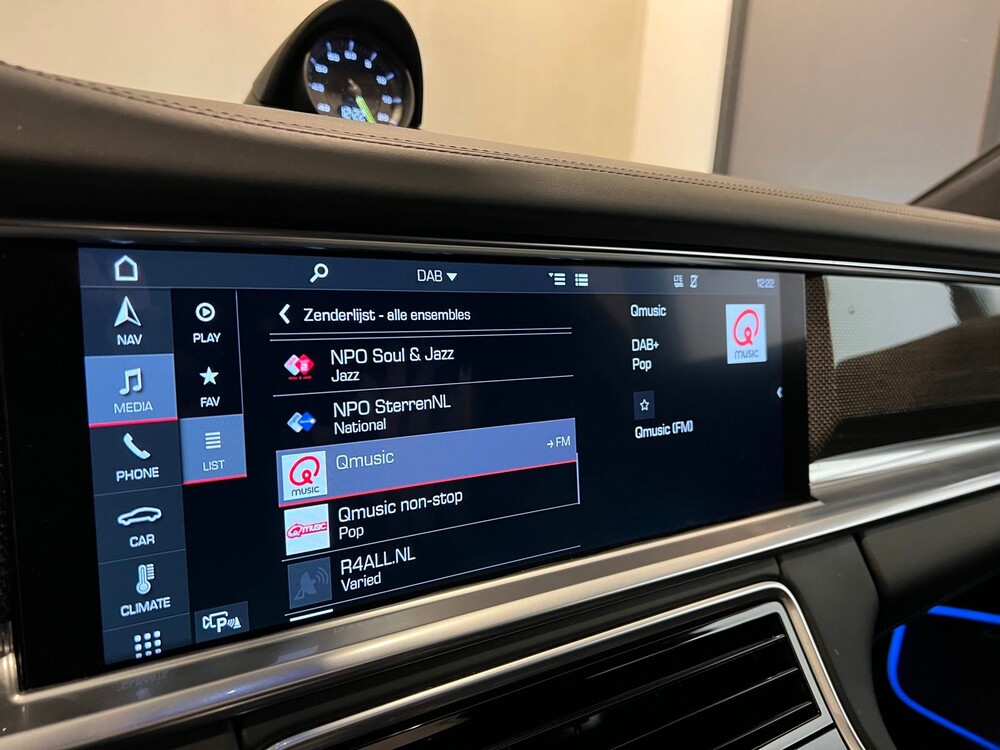 Porsche Panamera Sport Turismo Turbo S E-Hybrid 4.0 V8 680hp 2018 -Orig. NL-, RP-882-P