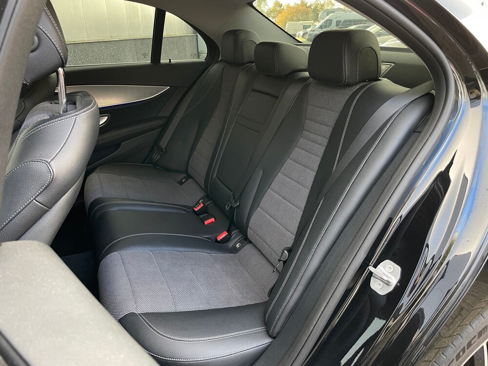 Mercedes-Benz E200 Premium Plus 184hp 2017 E-class, R-862-JR