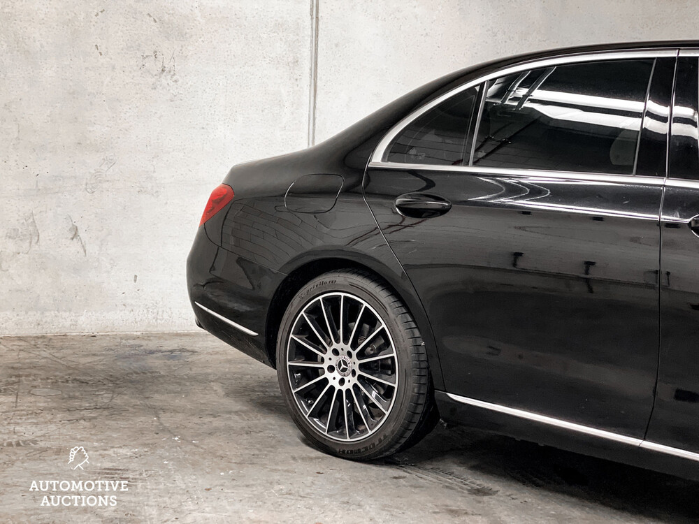 Mercedes-Benz E200 Premium Plus 184hp 2017 E-class, R-862-JR