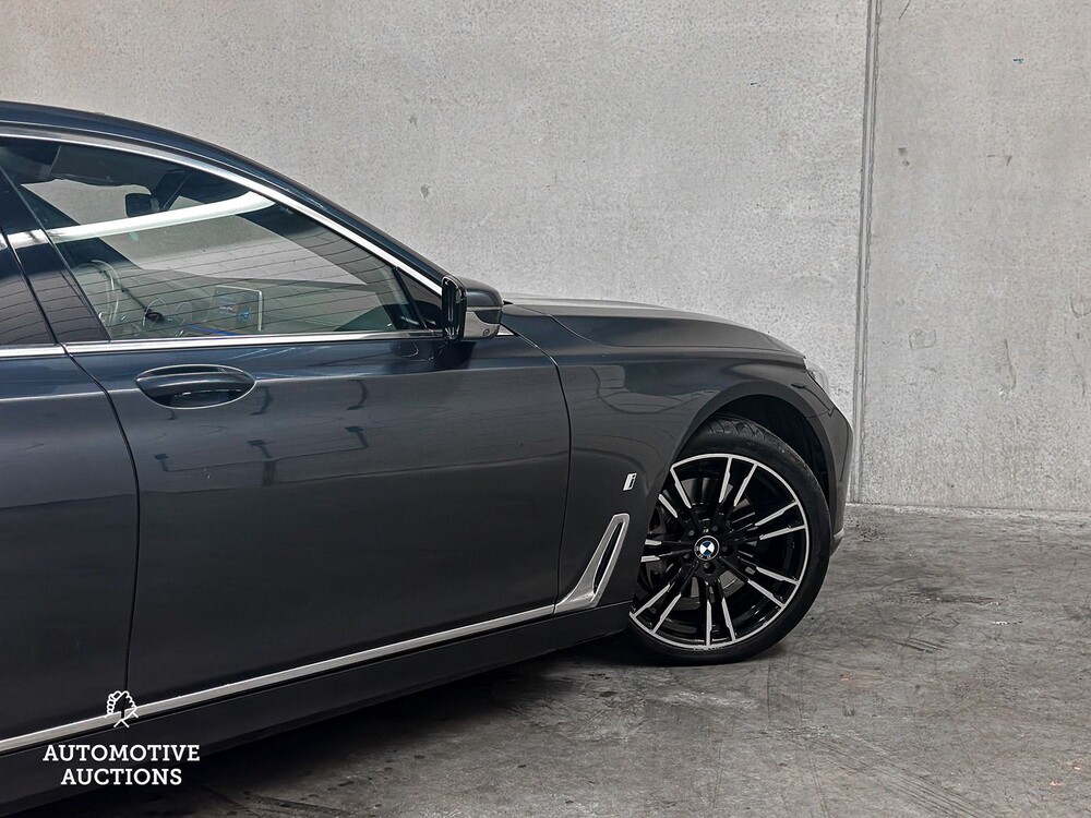 BMW 740e iPerformance High Executive G11 258hp 2017 7 Series, K-894-RG