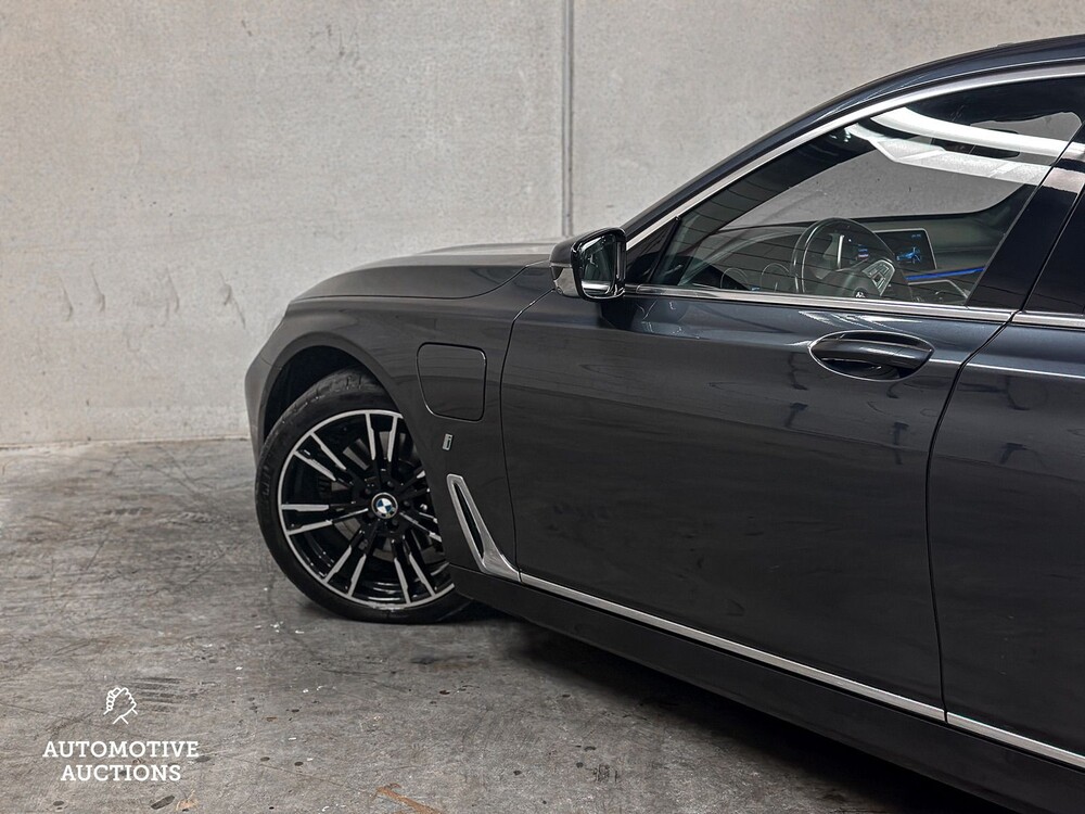 BMW 740e iPerformance High Executive G11 258hp 2017 7 Series, K-894-RG