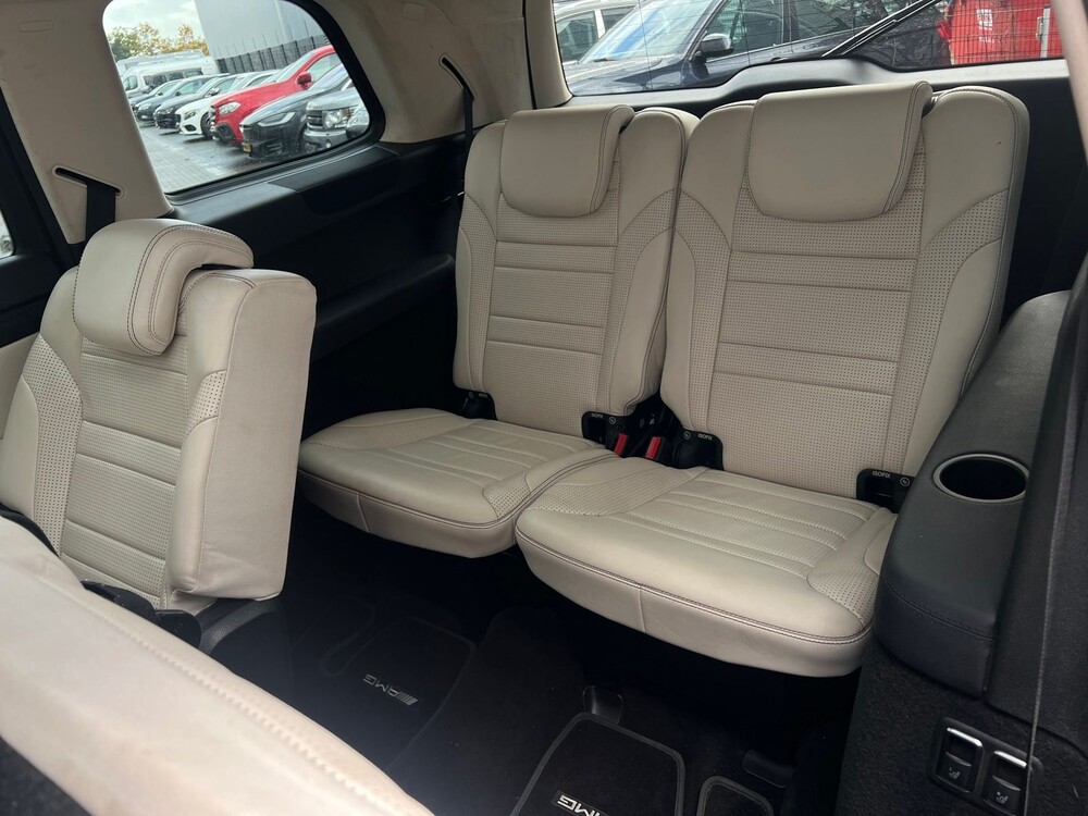 Mercedes-Benz GLS63 AMG 5.5 V8 4Matic 585hp 2016 GLS-Class, P-677-TB