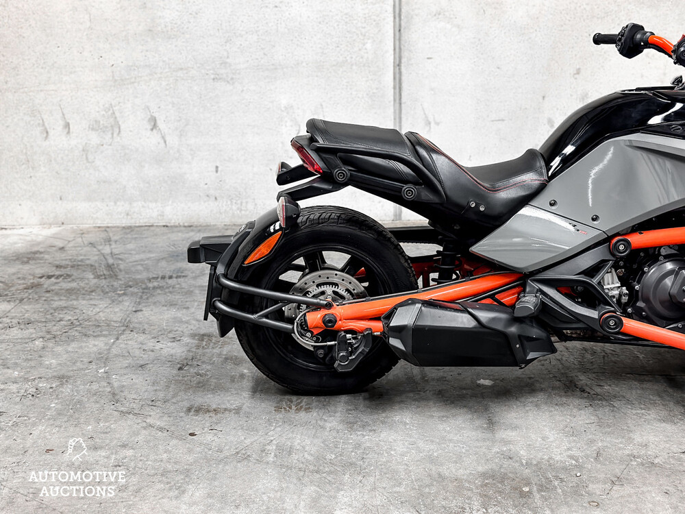 Can Am Spyder F3-S SM6 113pk Can-Am 2022 NIEUW-MODEL, R-163-XS
