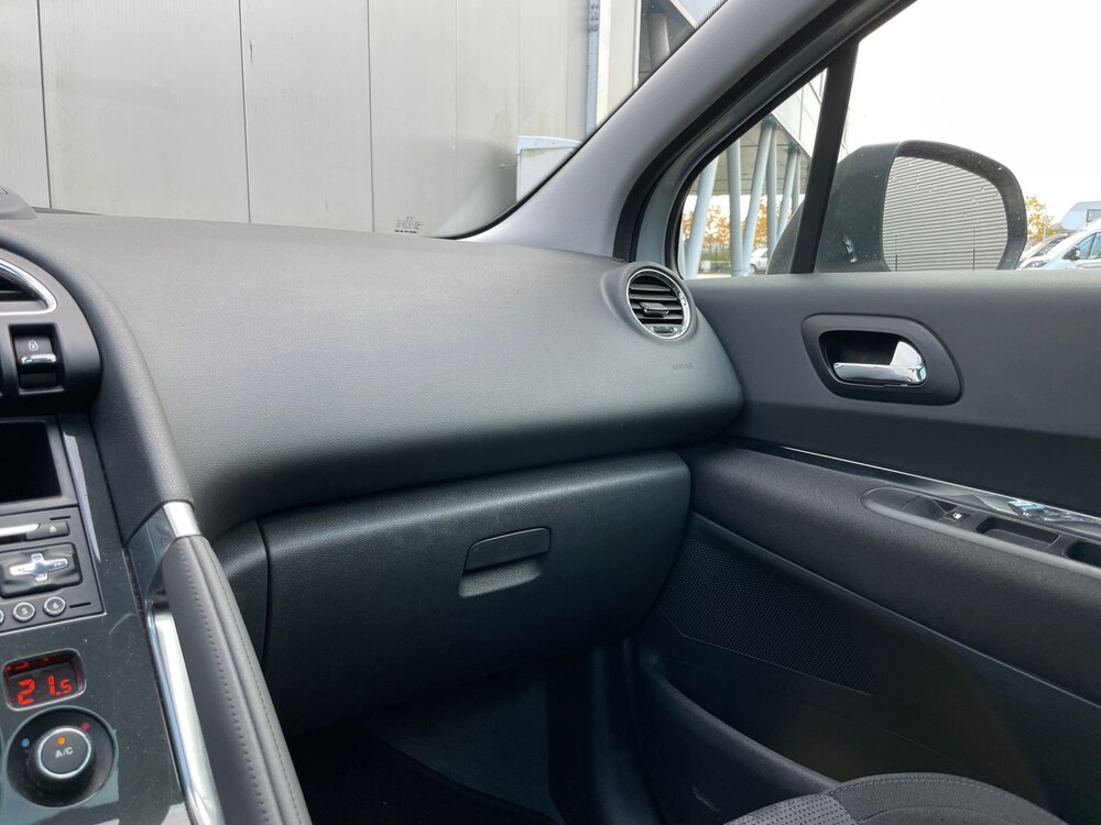 Peugeot 3008 GT 1.6 THP 156hp 2012 -Orig. NL-, 56-TKX-4