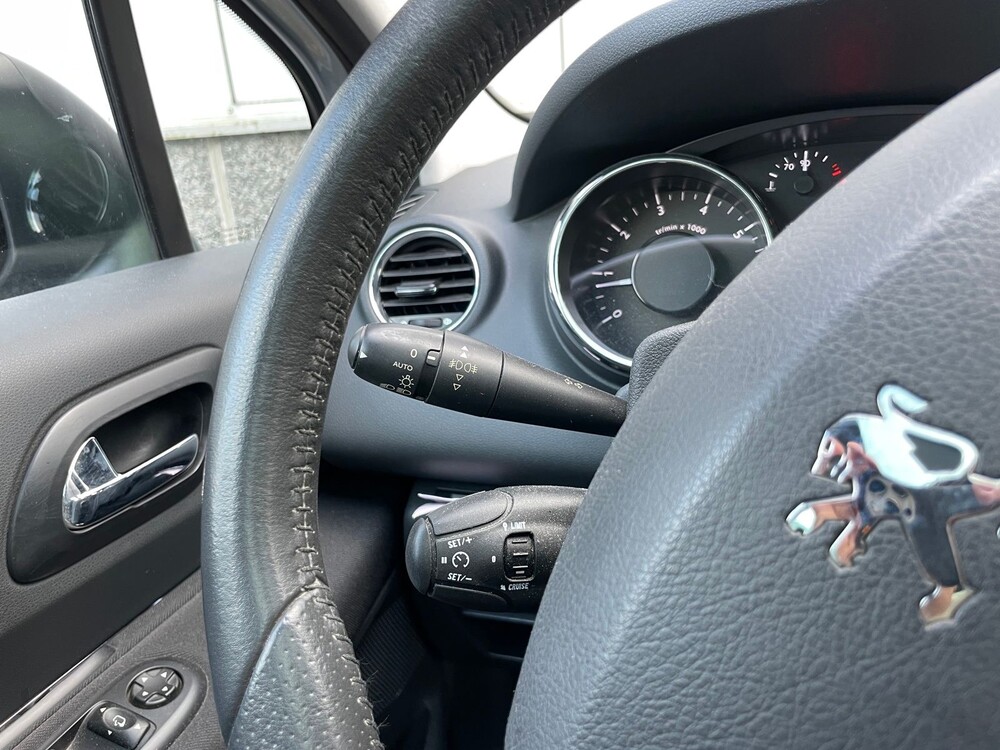 Peugeot 3008 GT 1.6 THP 156hp 2012 -Orig. NL-, 56-TKX-4