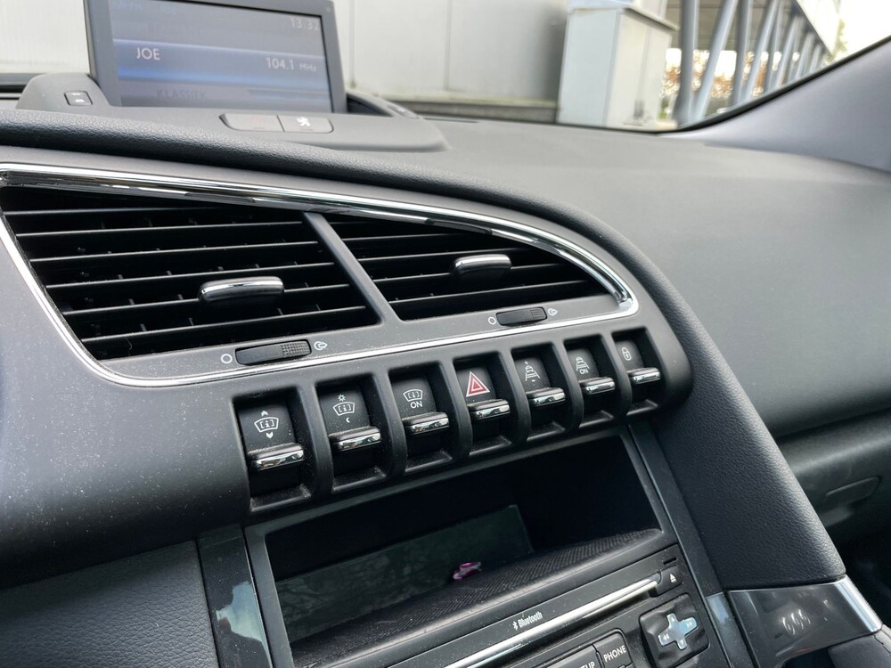 Peugeot 3008 GT 1.6 THP 156hp 2012 -Orig. NL-, 56-TKX-4