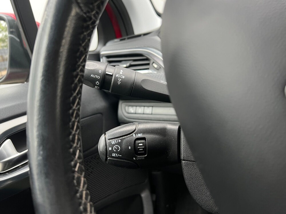 Peugeot 2008 GT-line 1.2 PureTech 131hp 2016, X-887-HF