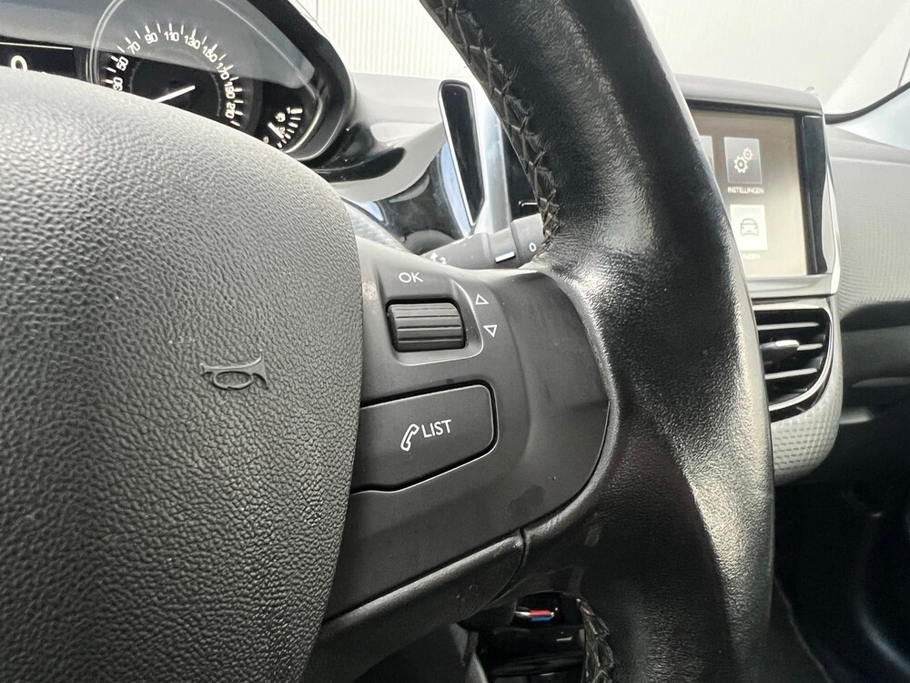 Peugeot 2008 GT-line 1.2 PureTech 131hp 2016, X-887-HF