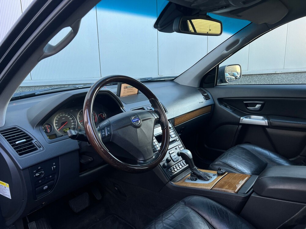 Volvo XC90 4.4 V8 Executive 315hp 2005, X-252-GV -Youngtimer-