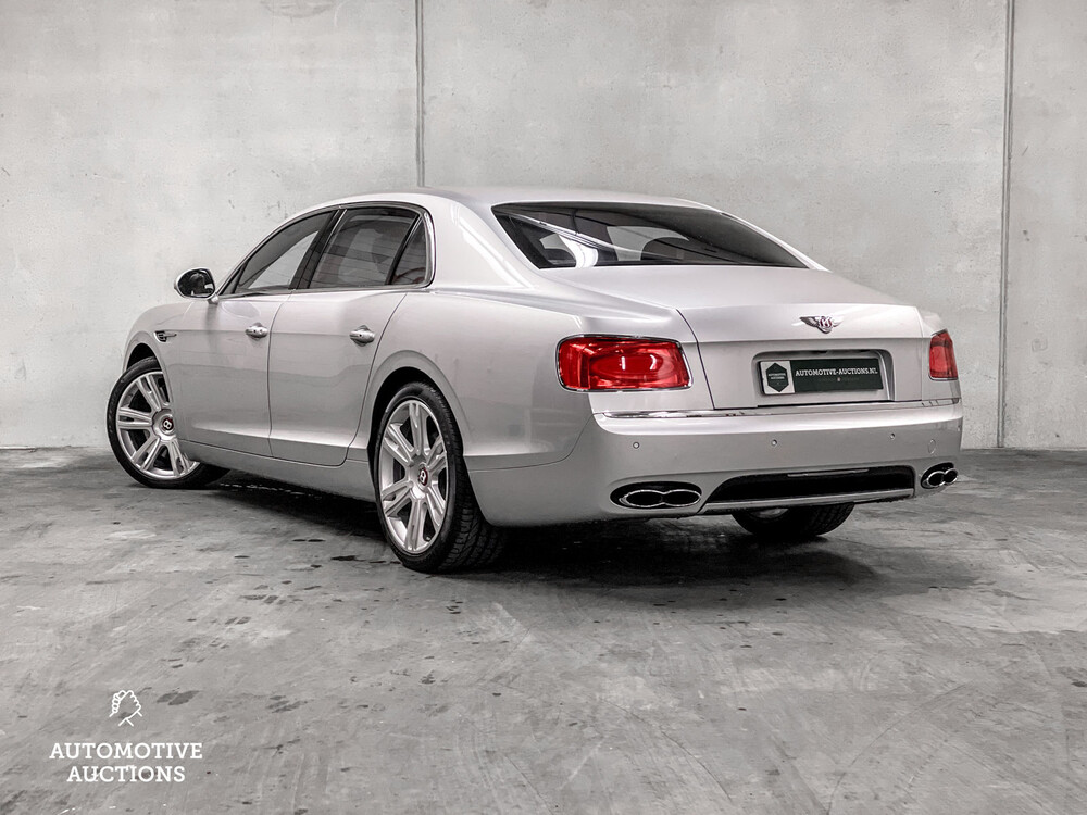 Bentley Flying Spur 4.0 V8 507pk 2015 -Orig. NL-, 5-ZHF-06