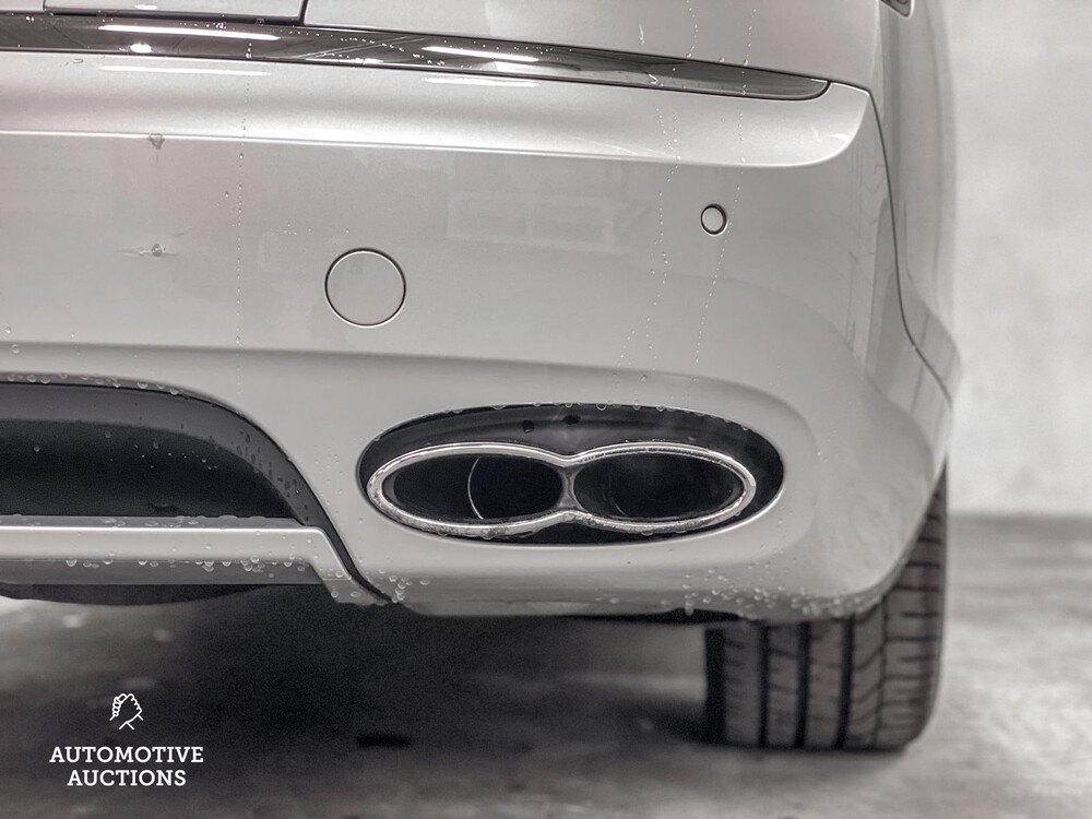 Bentley Flying Spur 4.0 V8 507pk 2015 -Orig. NL-, 5-ZHF-06