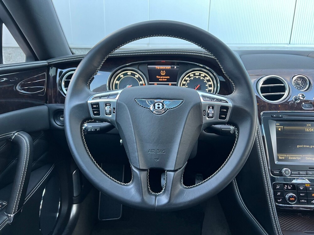 Bentley Flying Spur 4.0 V8 507pk 2015 -Orig. NL-, 5-ZHF-06
