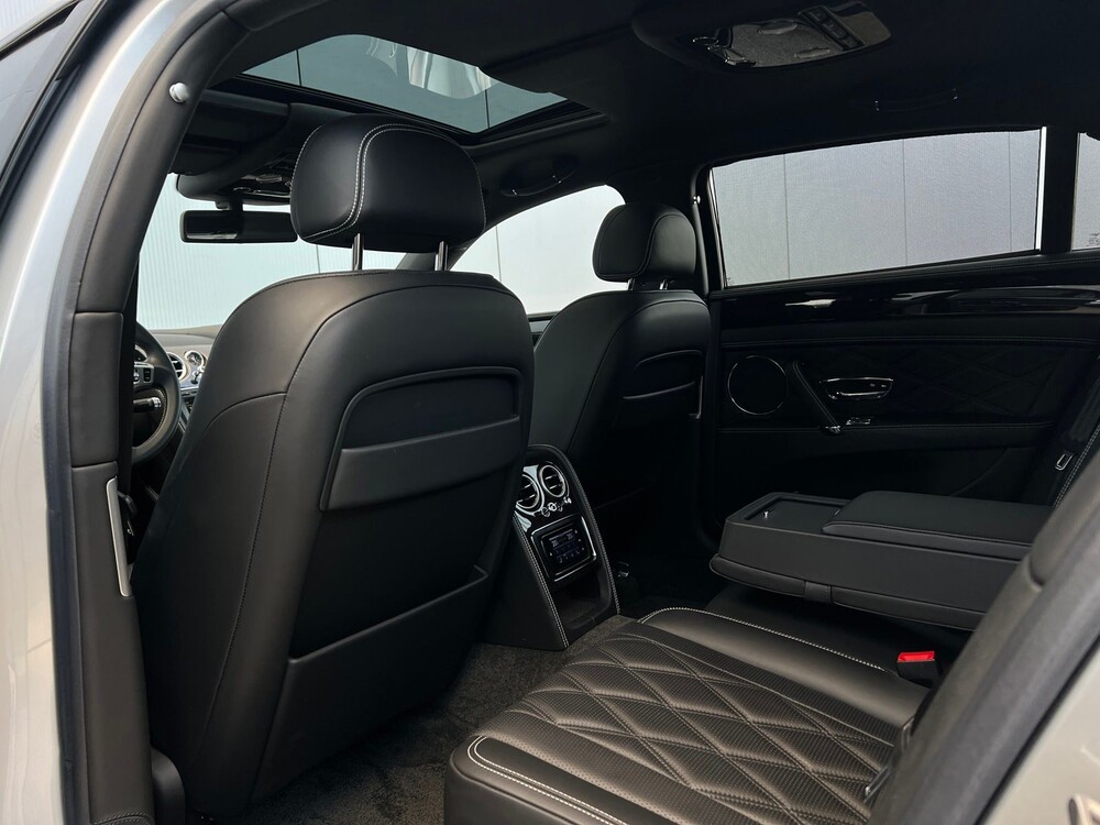 Bentley Flying Spur 4.0 V8 507pk 2015 -Orig. NL-, 5-ZHF-06